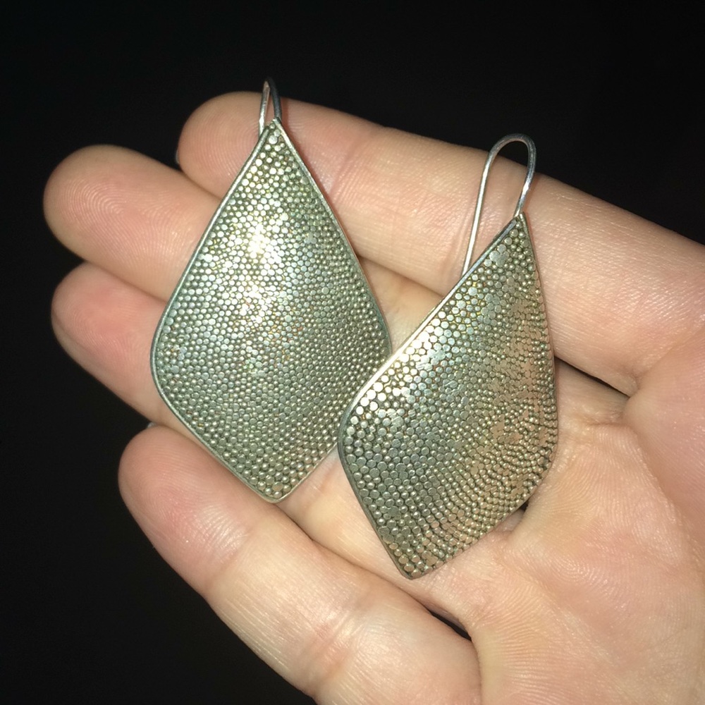 Vintage 925 diamond shaped earrings